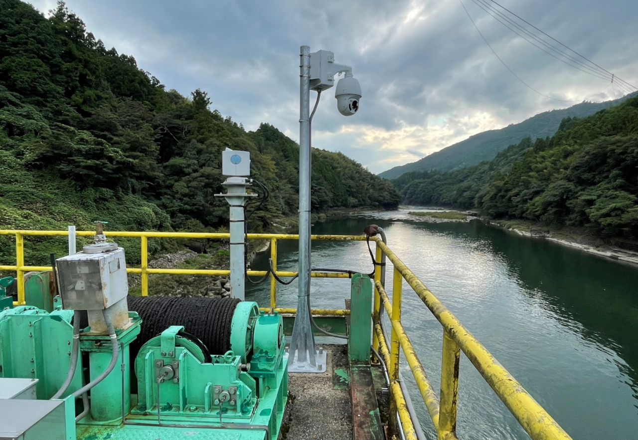 吉野発電所　排水口